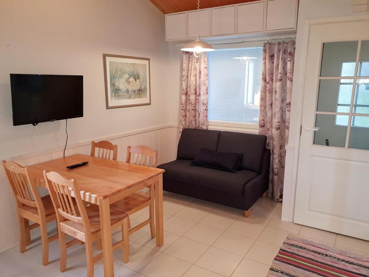 Levi Lumia Home, Moonlight 409 Luaran gambar