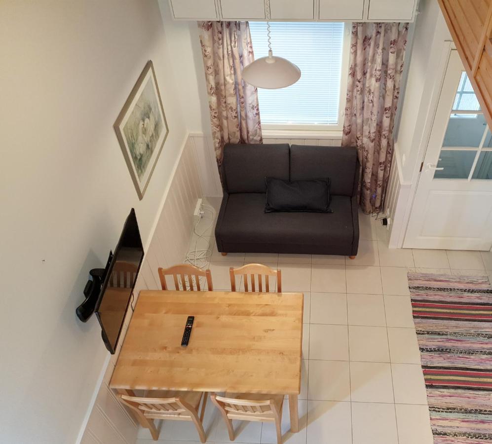 Levi Lumia Home, Moonlight 409 Luaran gambar